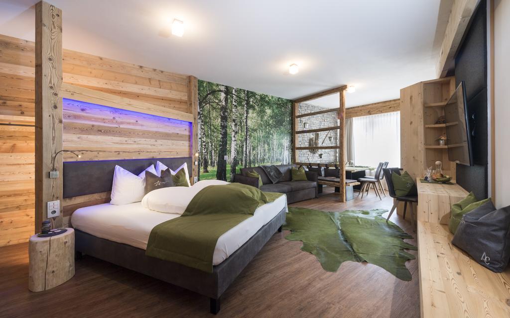 Aurina Lodges Lutago Exterior foto
