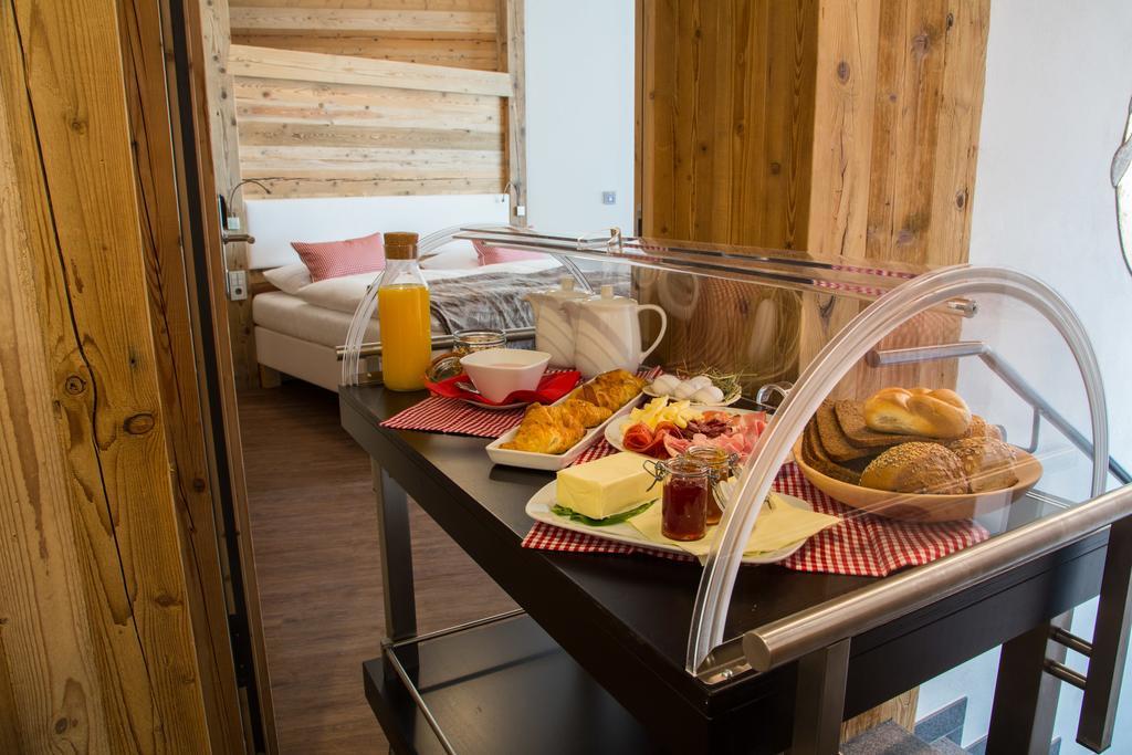 Aurina Lodges Lutago Exterior foto